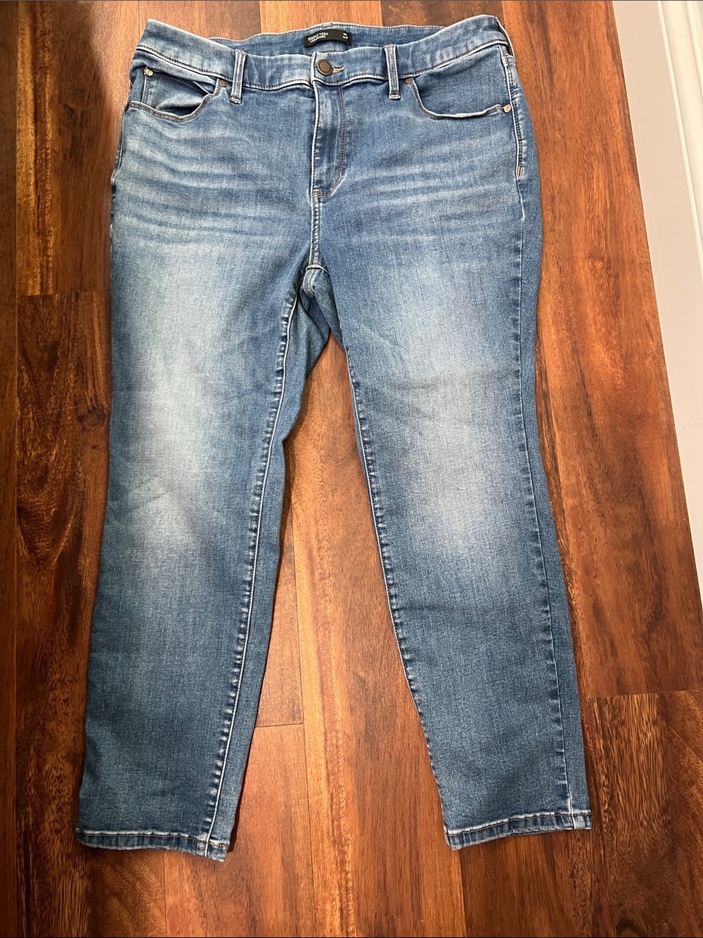 Simply Vera Vera Wang Light Blue Skinny Jeans 14WS